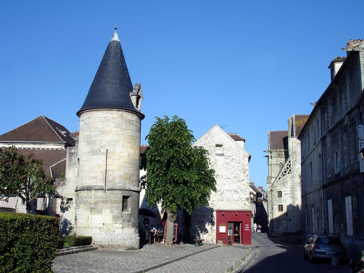 Duplex Cosy Flat - Hyper-Centre Senlis Apartment Senlis  Exterior foto